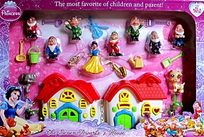 In the castle with the small white snow princess and seven dwarfs - OBL632502