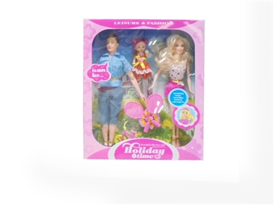 A family of three suits - OBL632564