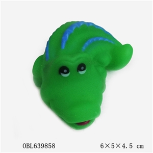 浴室戏水动物鳄鱼 - OBL639858