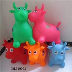 Inflatable cow (environmental protection material) - OBL640093