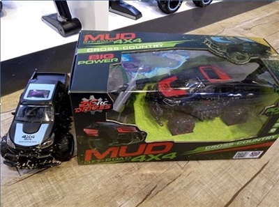 1:18 2.4 G cross off-road remote control car - OBL647565