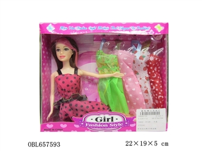 Barbie fashion with four sets of clothes - OBL657593