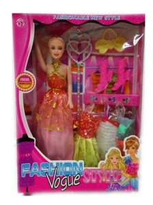 11.5 empty handed beautiful girl with conventional fitting clothes - OBL660768