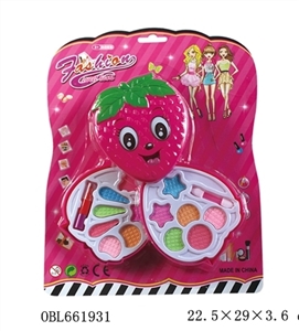Turn cover strawberry cosmetics on the second floor - OBL661931