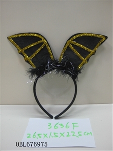 The bat headdress and gold - OBL676975