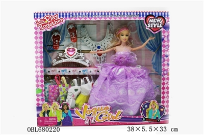 Pattaya pyrene with clothing - OBL680220