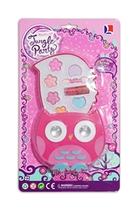 A layer of the owl cosmetics - OBL681397