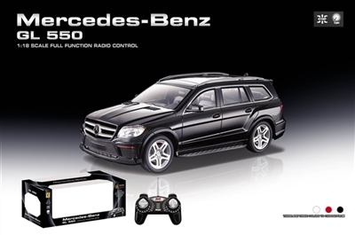 1:18 Mercedes GL550 - OBL709389