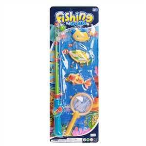 Chain on the swimming fish - OBL720599