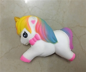 慢回弹小号独角飞马 - OBL747235