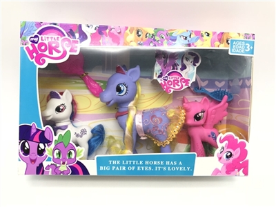 Three evade glue pony treasure with a comb - OBL751456