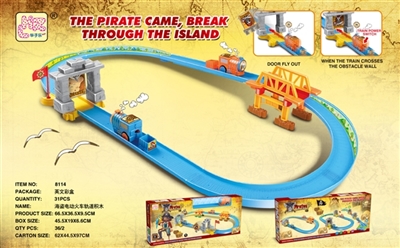 Pirate adventure in small train rushed off track building blocks - OBL769377