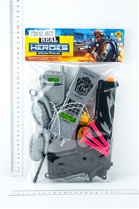 军事警察套装 - OBL770190