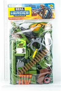 军事警察套装(衣服) - OBL770218