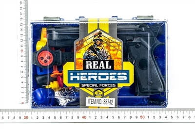 军事警察套装 - OBL770244