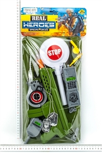 军事警察套装 - OBL770263