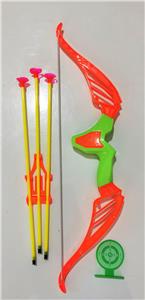 Bow and arrow with small round target shooting suit - OBL823805