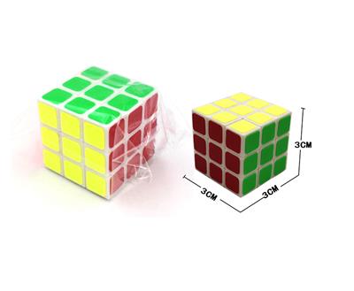 3cm white fluorescent cube - OBL824289