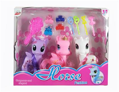 HORSES AND ACCESSORIES - OBL828081