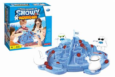 PLAYING FOOTBALL IN SNOW MOUNTAIN - OBL840873