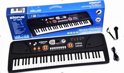 61键电子琴带麦克风、USB线、 - OBL846021