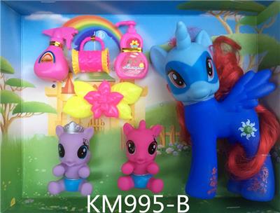 CHINESE WAR HORSE WITH WASHING AND ORNAMENTS - OBL847505