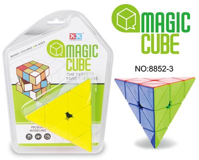 THREE-ORDER SOLID PYRAMID - OBL855689