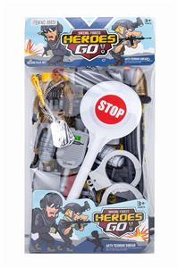 军事警察套装 - OBL898633