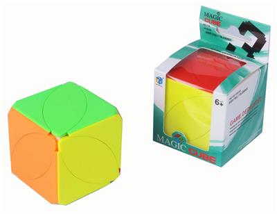SOLID MAPLE LEAF CUBE - OBL906524