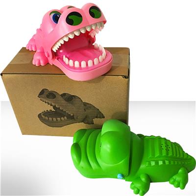 电动咬手大鳄鱼带灯
光音乐 - OBL916498