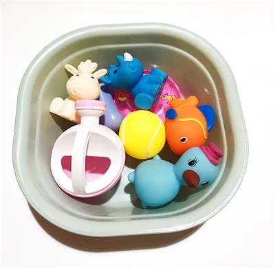 24方盆配搪胶动物 - OBL978278