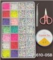 OBL10233601 - 新款28格小软陶+彩珠串珠盒
（带剪刀+线盒+夹子）