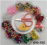 OBL10233644 - 新款英文13格太阳花串珠盒 (珍珠+陶片+线盒+剪刀)