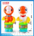 OBL10395687 - 上链摇摆打鼓卡通鹅