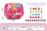 OBL10460771 - color mud