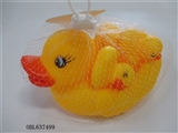 OBL637499 - Lining plastic ducks son (large)