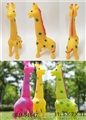 OBL654547 - Bellow the giraffe