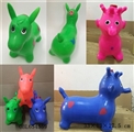 OBL654559 - Inflatable music small vault animals
