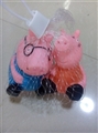 OBL665422 - The pink pig dad and mom