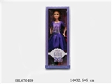 OBL670409 - 11 "barbie doll