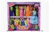 OBL680218 - Barbie with 15 pieces of clothing