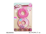 OBL680945 - A layer of donuts