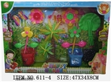 OBL686995 - Toys and flowers