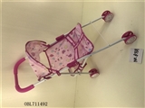 OBL711492 - The stroller with the doll