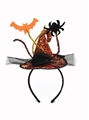 OBL721268 - Little cap plus fireworks and four animals