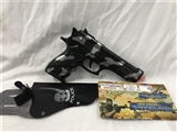 OBL747196 - Camouflage silver flint gun holster