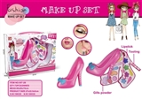 OBL756776 - Slipper make-up box set on the second floor