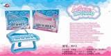 OBL760580 - 三脚造型电子琴