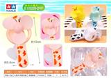 OBL812258 - Little of cow in hand fan (1)