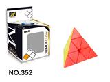 OBL820932 - PYRAMID CUBE / SOLID COLOR WITHOUT STEEL BALL